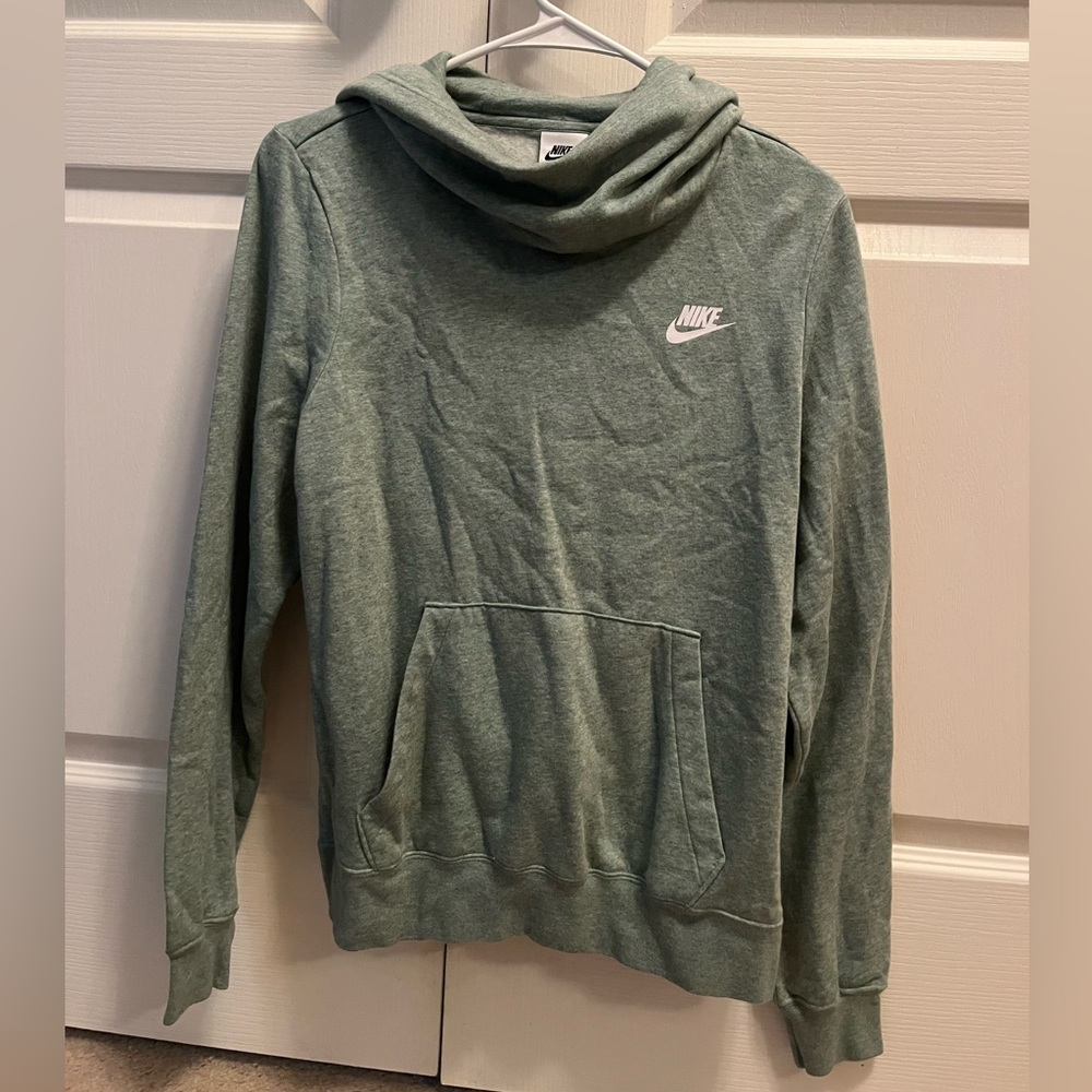 Nike sweatshirt